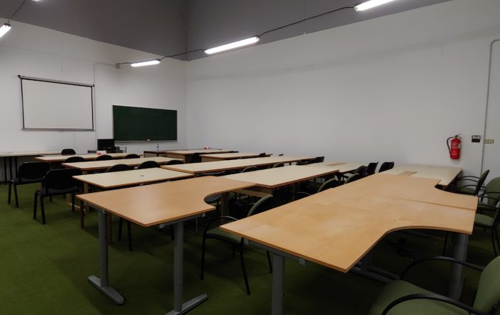 ventajas de alquilar un aula